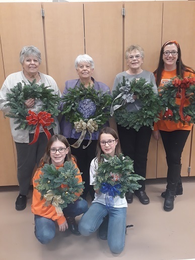 Holiday Wreath Class